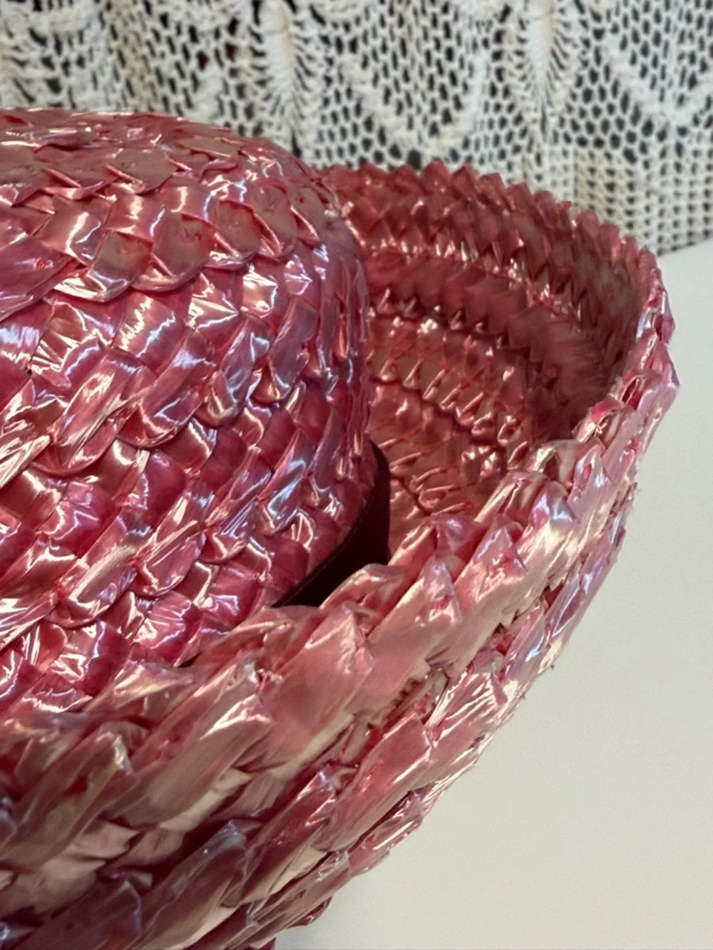 VINTAGE raspberry straw hat‎ 50s 60s bowler church dressy ribbon bow mid century - Picture 5 of 11